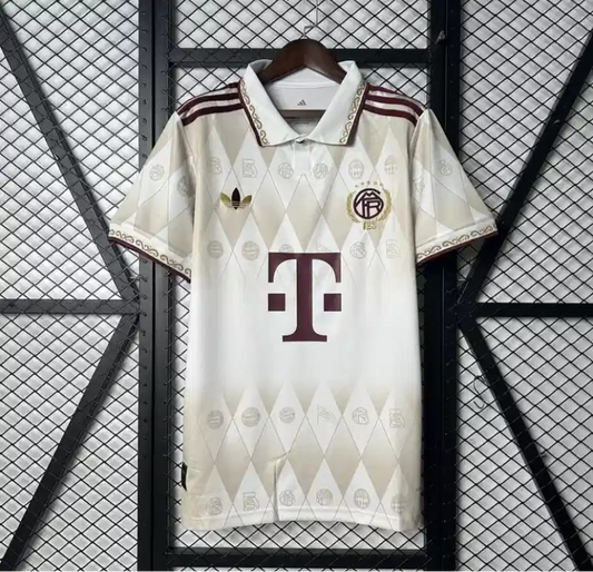 Bayern special edition white