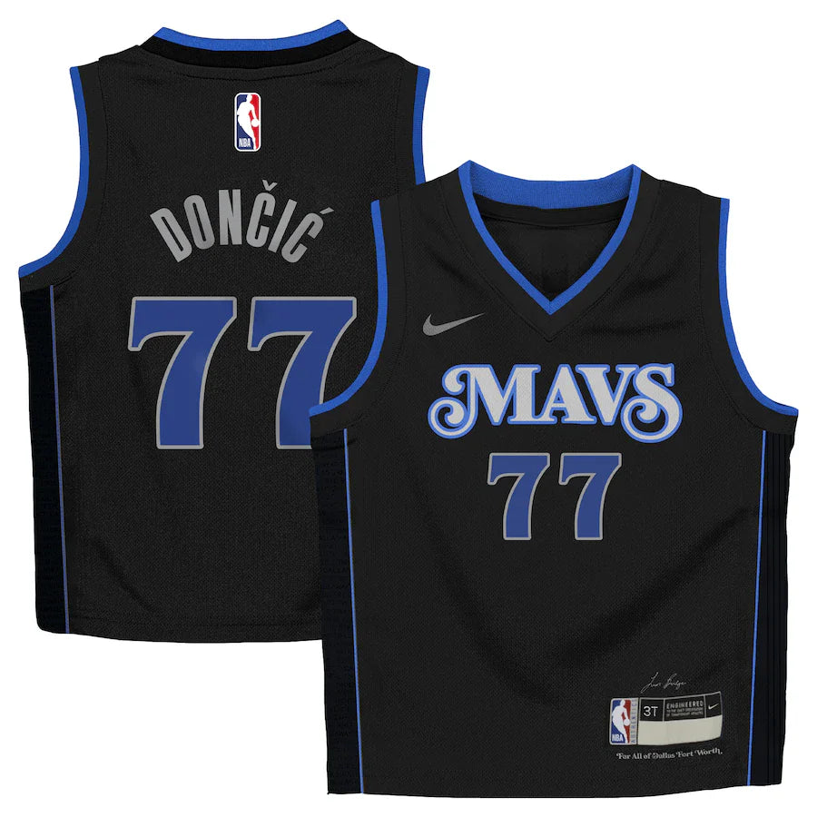 Mavs 77 Luca Doncic